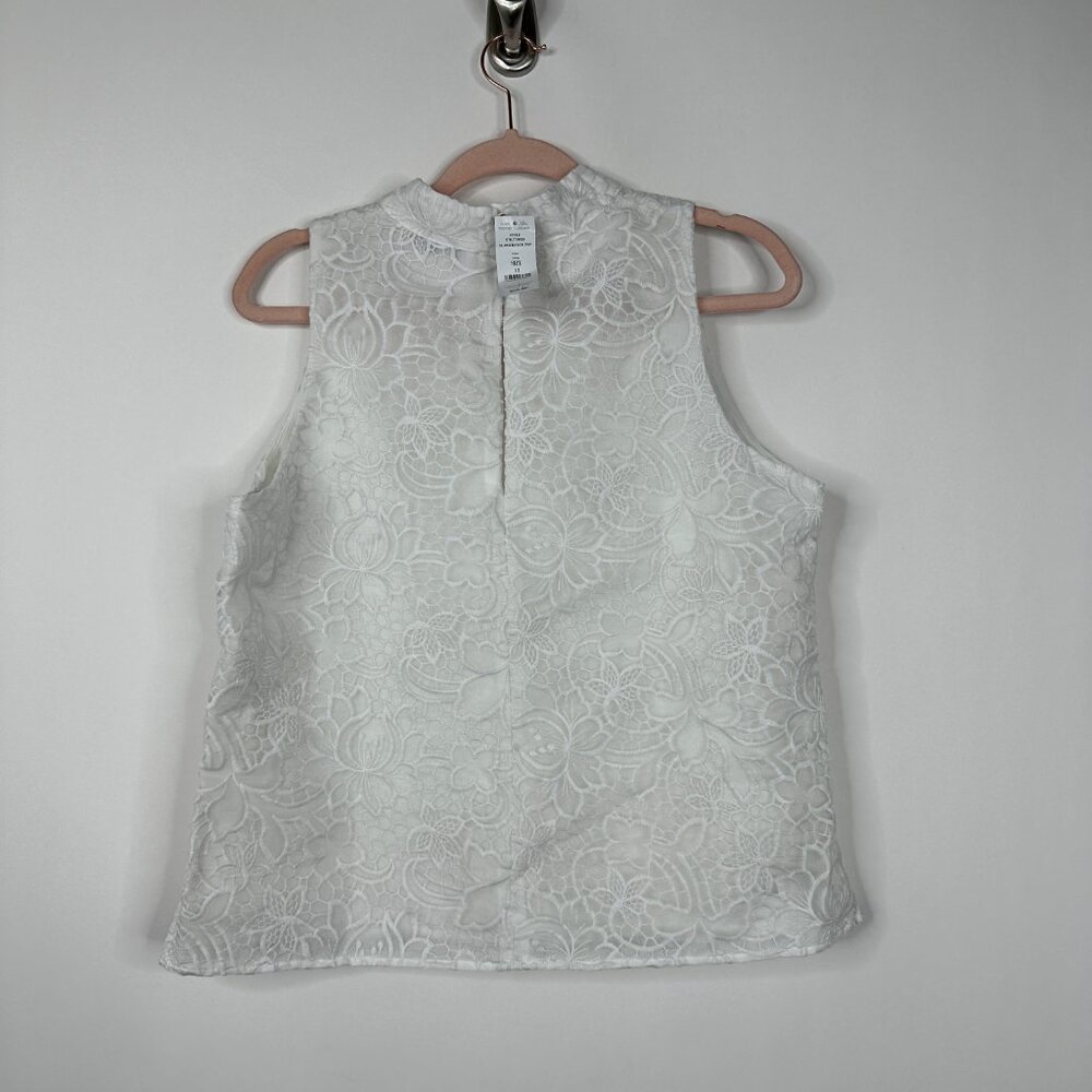 NWT White House Black Market Sleeveless Mock Neck Embroidered Top 2 - Picture 3 of 8